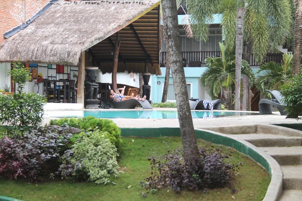 Pinjalo Resort Manoc-Manoc Экстерьер фото